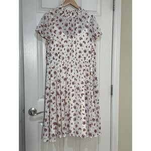 Torrid Plus Size 1, 1X, 14-16 Nwt Mini‎ Floral Chiffon Dress